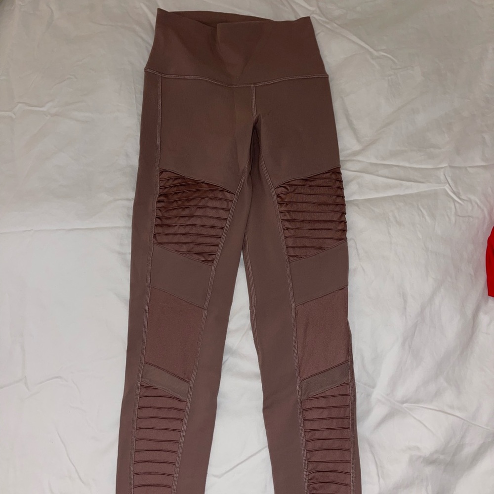 Alo Yoga High-Waisted Moto Leggings